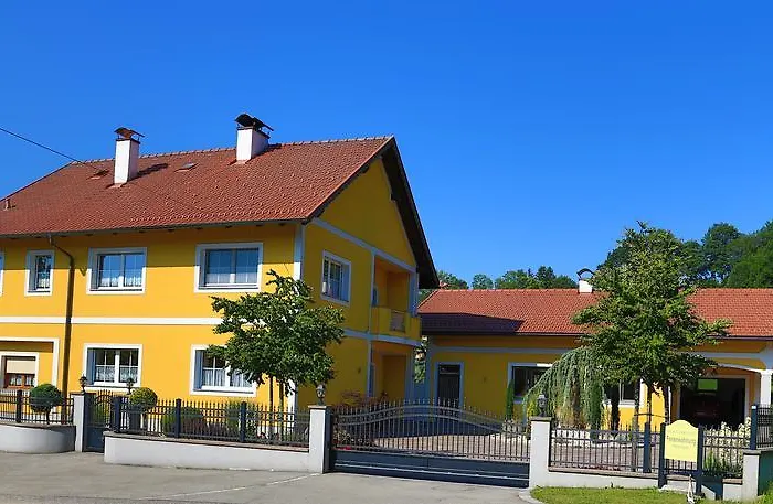 Hanetseder Апартаменты *